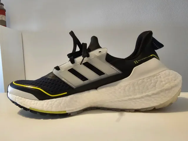 Adidas Ultraboost 21 COLD.RDY Negro/Amarillo