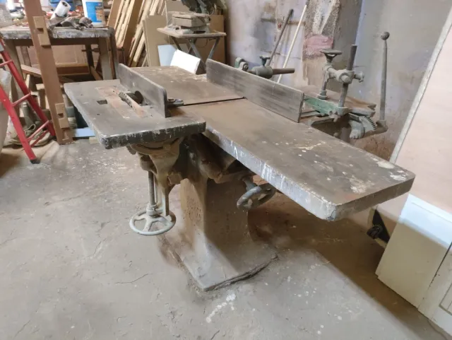 Cepilladora industrial de carpintería