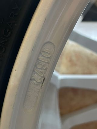 Llantas 17 4x100 con neumáticos Hankook