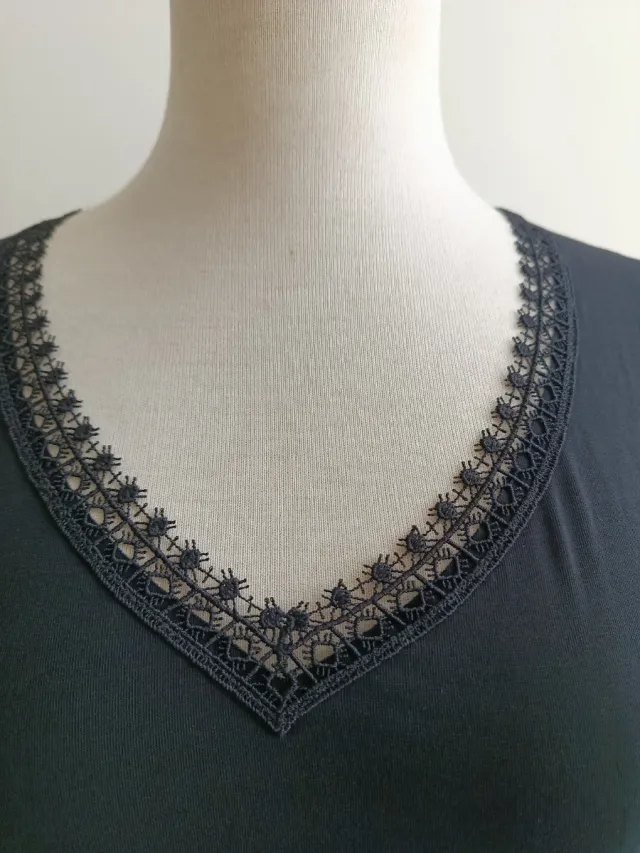 Camiseta manga larga con encaje