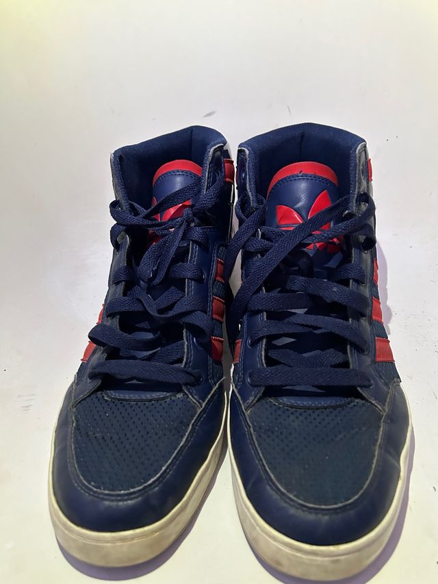 Zapatillas Adidas Botín Azul Marino y Rojo T45