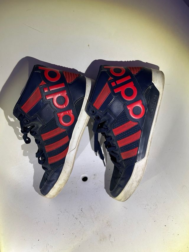 Zapatillas Adidas Botín Azul Marino y Rojo T45