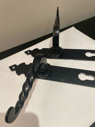 Manillas rústicas para puertas