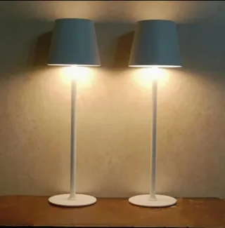 Coppia Lampade LED Design Moderno