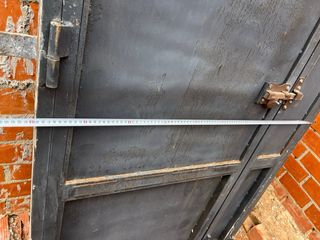 Puerta metálica doble