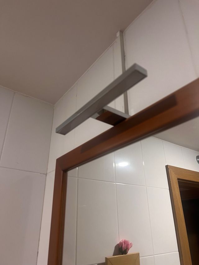 Espejo de baño con luz LED