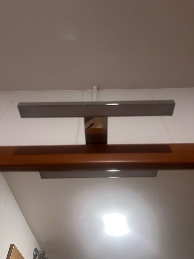 Espejo de baño con luz LED