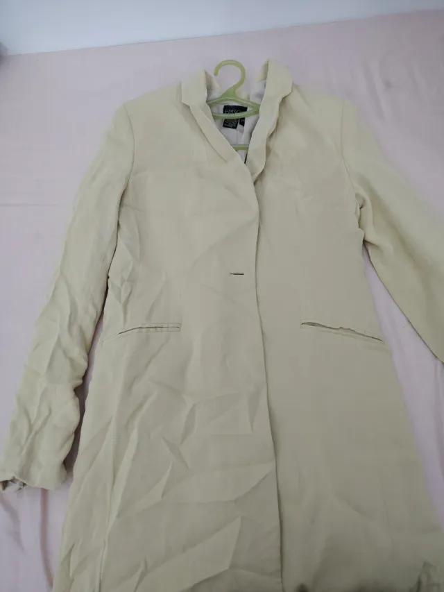 Giacca elegante beige Episode