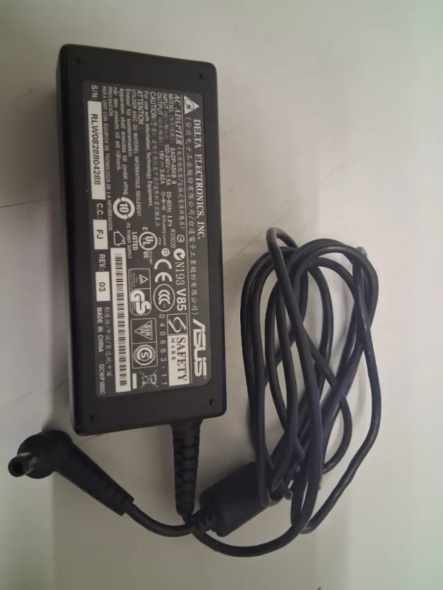 Carregador ASUS Delta Electronics 19V 3.42A