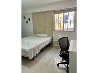 Piso en alquiler en Los Ángeles - Cruz de Caravaca en Almería