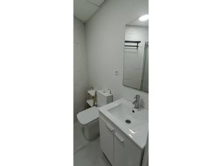 Piso en alquiler en Los Ángeles - Cruz de Caravaca en Almería