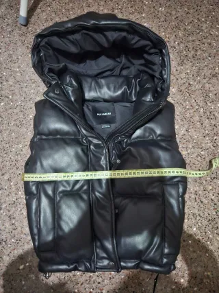 Chaleco acolchado Pull&Bear negro Talla M