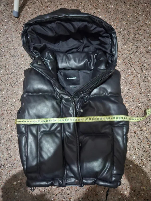 Chaleco acolchado Pull&Bear negro Talla M