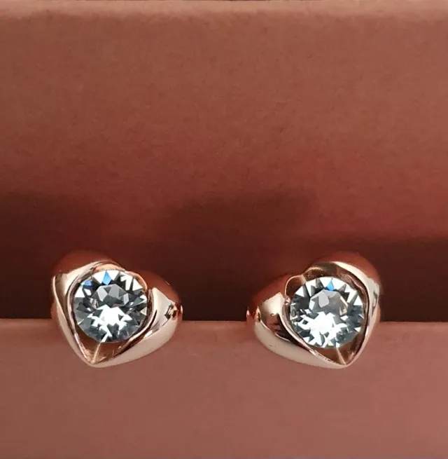 Pendientes ORO ROSA y SWAROVSKIS. REGALO NAVIDAD.