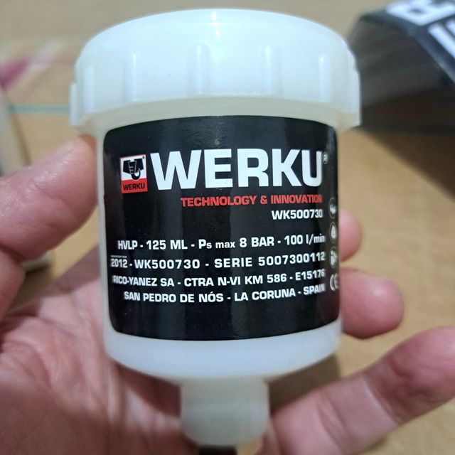 Pistola para pintar WERKU 125ml Nueva sin Usar