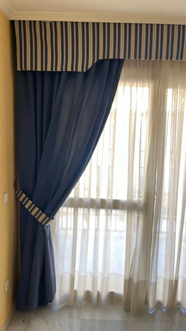 Cortinas rayas azul marino