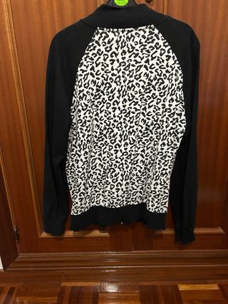 Chaqueta Inside estampado leopardo Talla L
