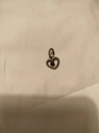 Lote 3 Abalorios Pndora 15€ cada uno.40€ los tres.