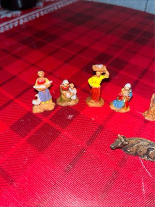 Statuine presepe resina 8pz