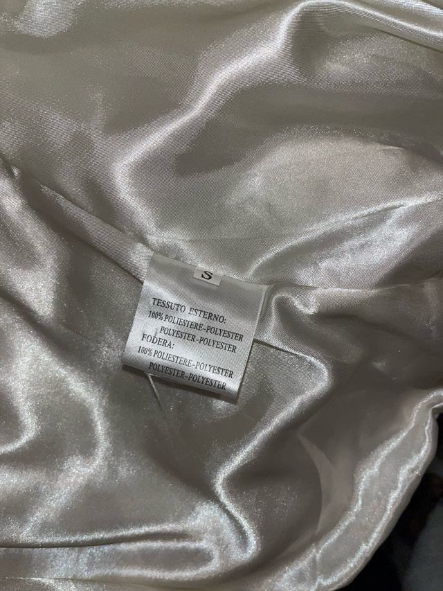 Pelliccia bianca con cappuccio bambina