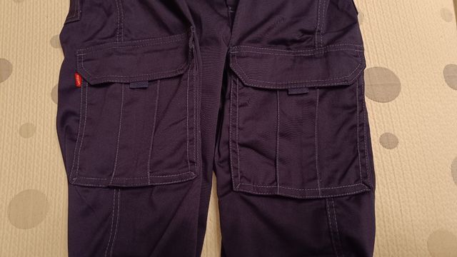 Pantalón azul marino largo Marca Velilla Talla 50