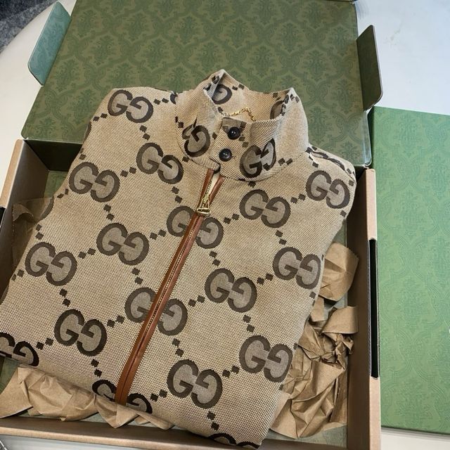 Chaqueta Gucci GG Monogram Beige y Marrón