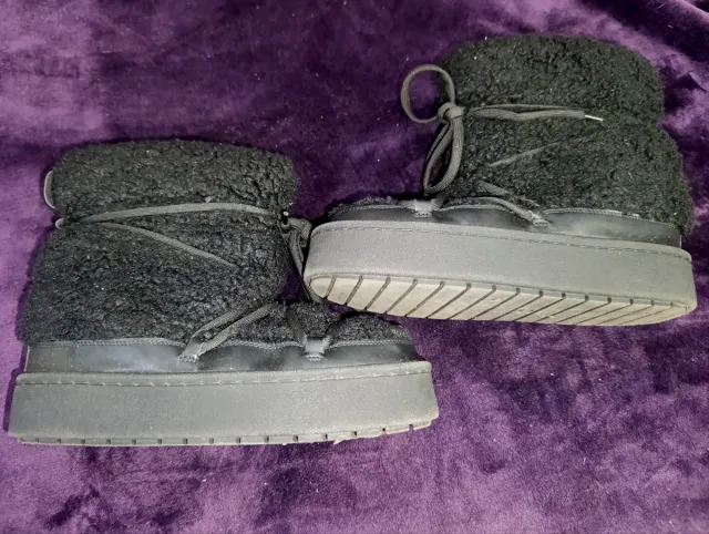 Botas de mujer negras talla 40