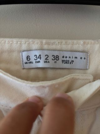 Pantalón crudo ancho