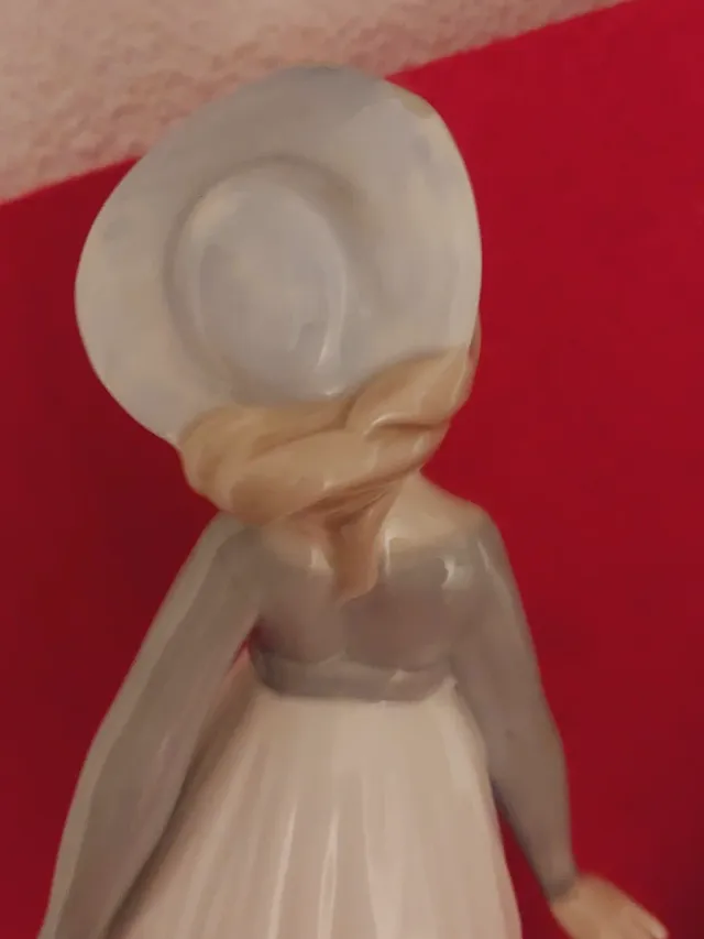 Figura vintage porcelana Castille porcelain mujer