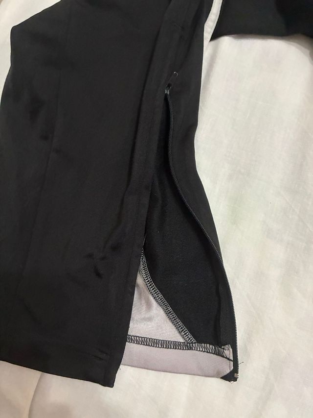 Pantalone Adidas Vintage con zip alle caviglie