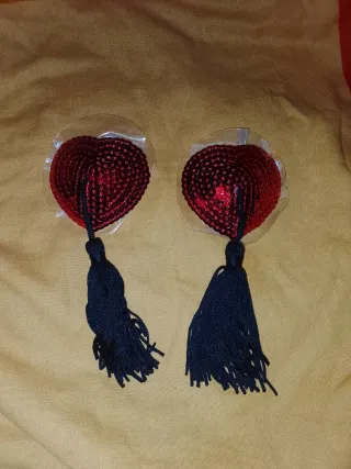 Pezoneras sexy Rojas con Flecos