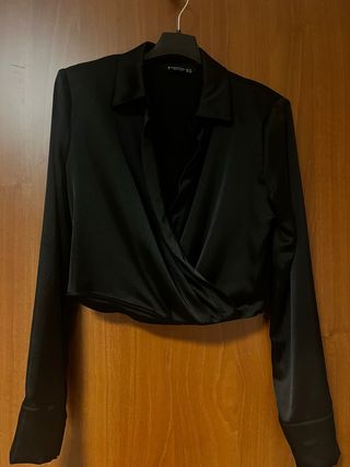 Camicia Stradivarius effetto raso nera donna