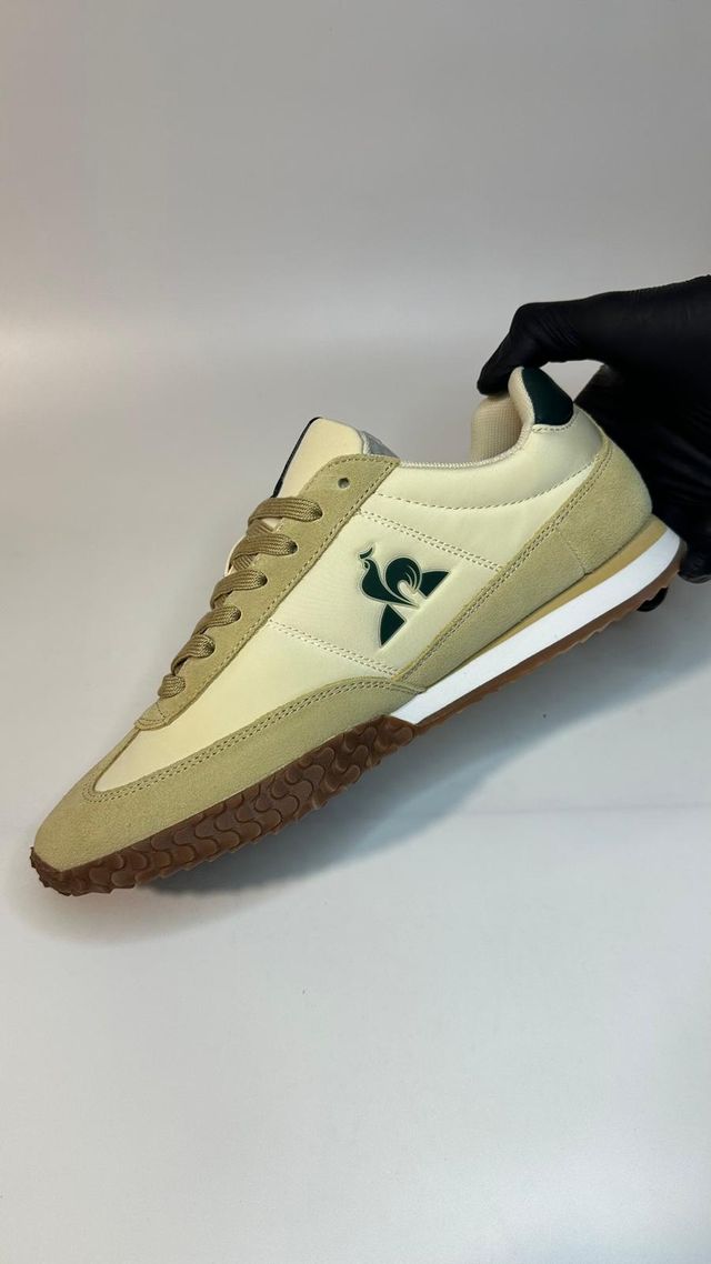 Le Coq Sportif Veloce Beige/Green - Size 43