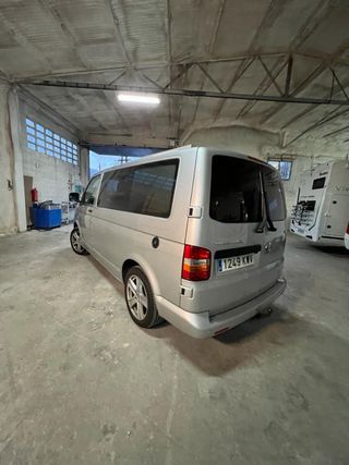 Volkswagen Transporter T5 2006