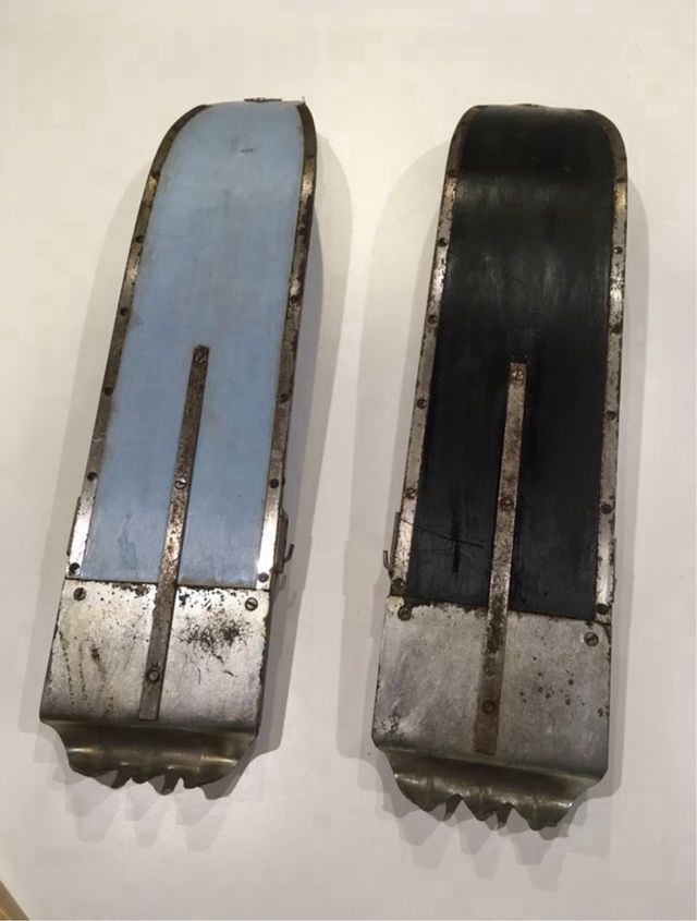 Mini esquís vintage metálicos años 60