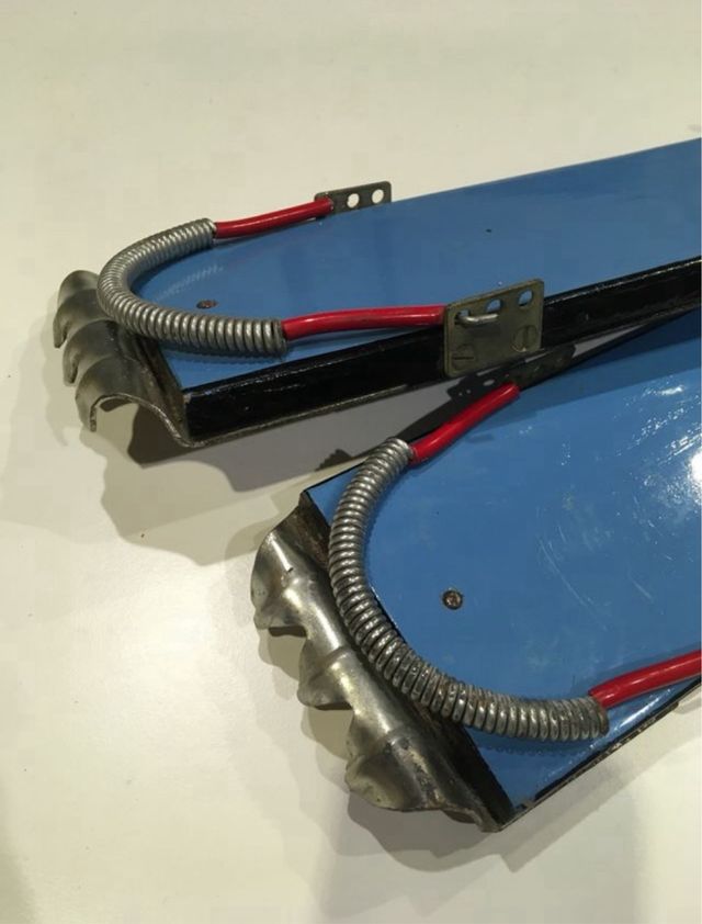 Mini esquís vintage metálicos años 60