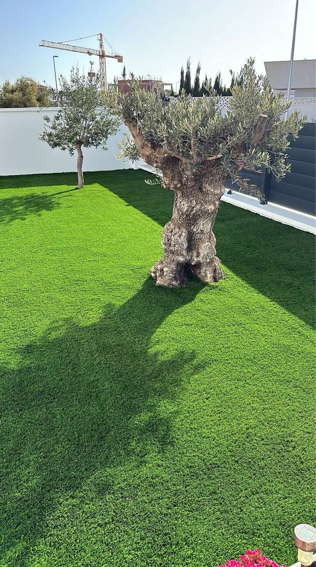 Césped artificial reciclado y nuevo