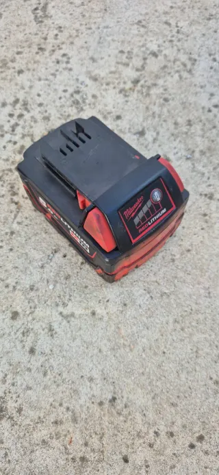 Amoladora Milwaukee M18 FUEL 125mm