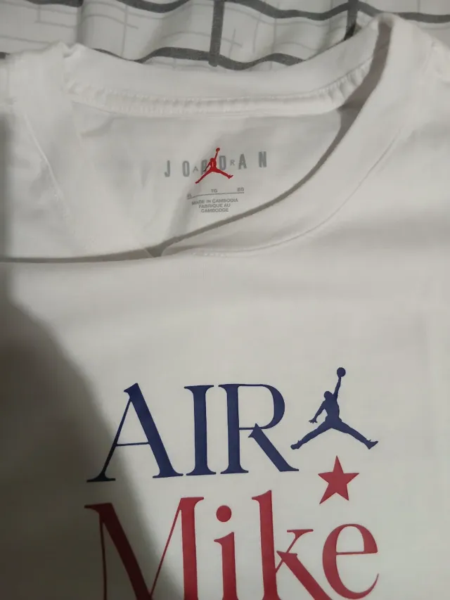 Camiseta Jordan Manga Larga Blanca