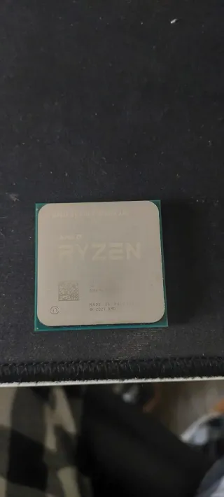 Processador AMD Ryzen 7 5700X3D