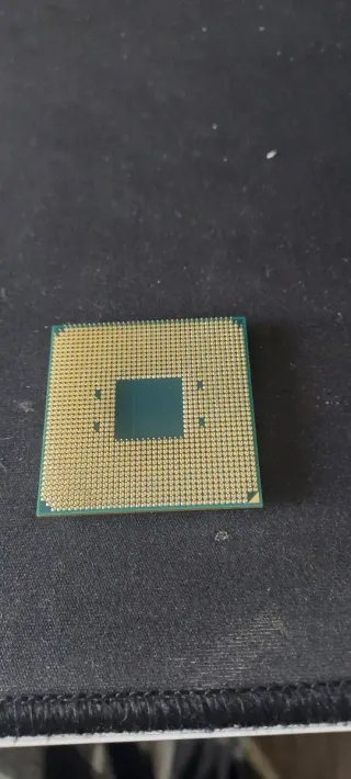 Processador AMD Ryzen 7 5700X3D