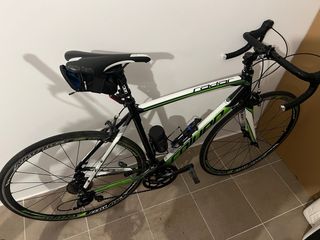 Bicicleta de carretera coluer