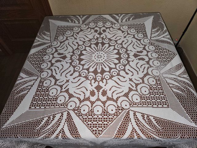 Mantel decorativo de tela blanco