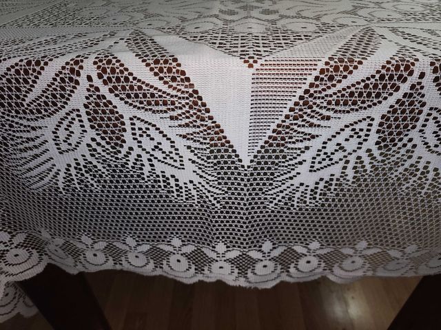 Mantel decorativo de tela blanco