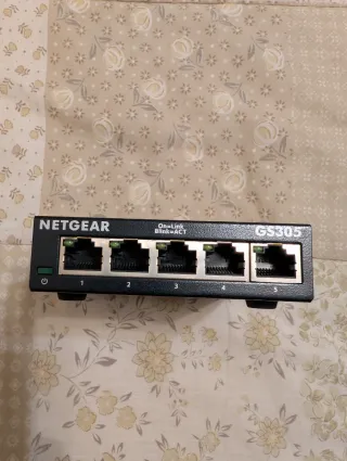 Switch Ethernet Netgear GS305v3 Gigabit