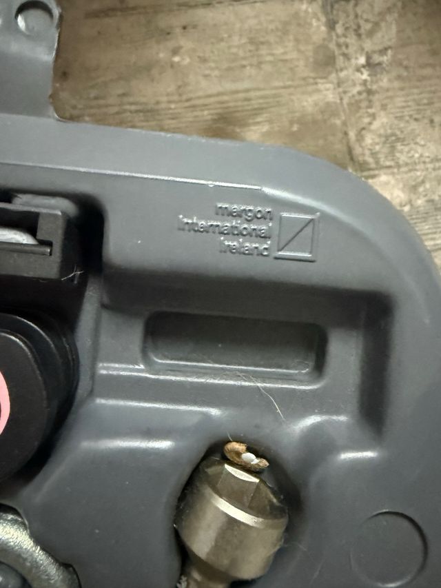 Maletín Herramientas BMW E46 Cabrio OEM descapotab