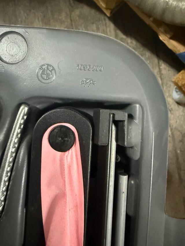 Maletín Herramientas BMW E46 Cabrio OEM descapotab