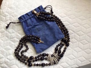 Murano Collana perle nere 3 fili.