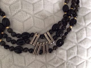 Murano Collana perle nere 3 fili.