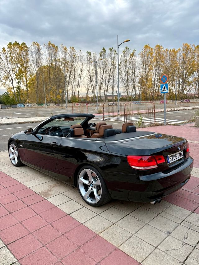 BMW 330d cabrio NACIONAL,MANUAL